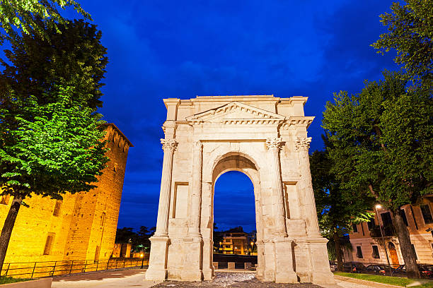istock Gavi Arch in Verona 519088126