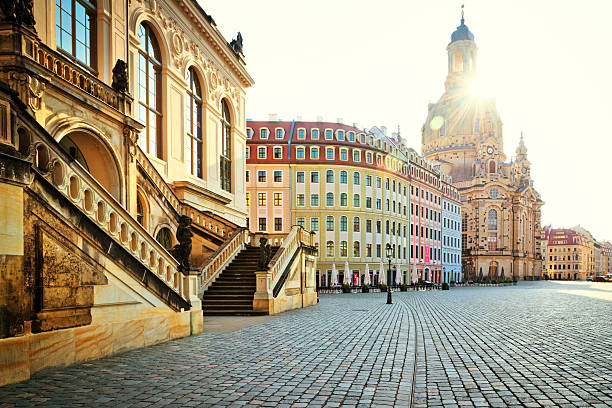 city of dresden with frauenkirche (church of our lady) - dresden frauenkirche stok fotoğraflar ve resimler