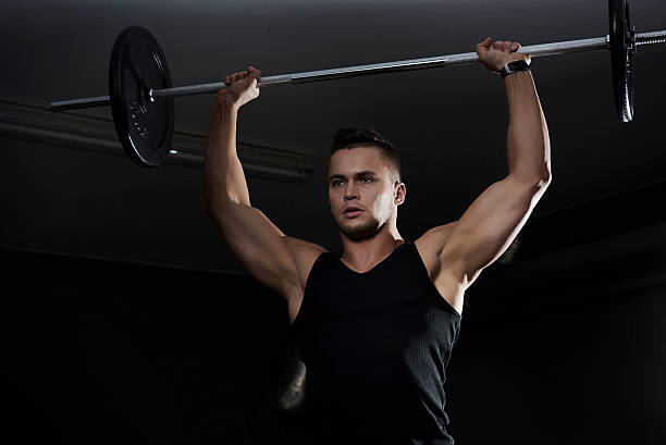 istock Strong arms to lift such weight 519092828