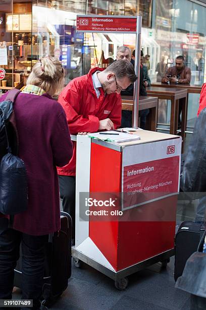 Huelga De Ferroviarios En Alemán Foto de stock y más banco de imágenes de Actividad - Actividad, Agente de servicio al cliente, Alemania