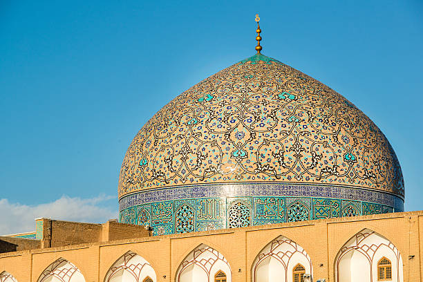 istock Sheikh Lotfollah Mosque in Isfahan, Iran 519120418