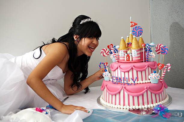 istock Quinceanera Birthday Cake 519129728