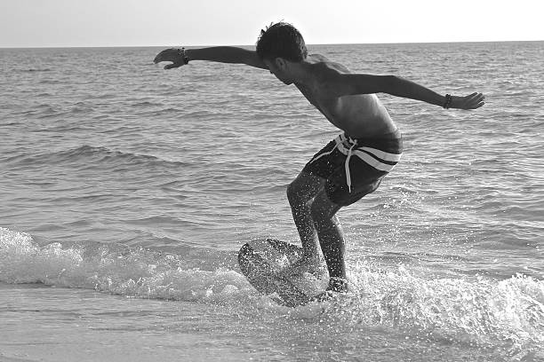 istock Male beauty in the water 519130016