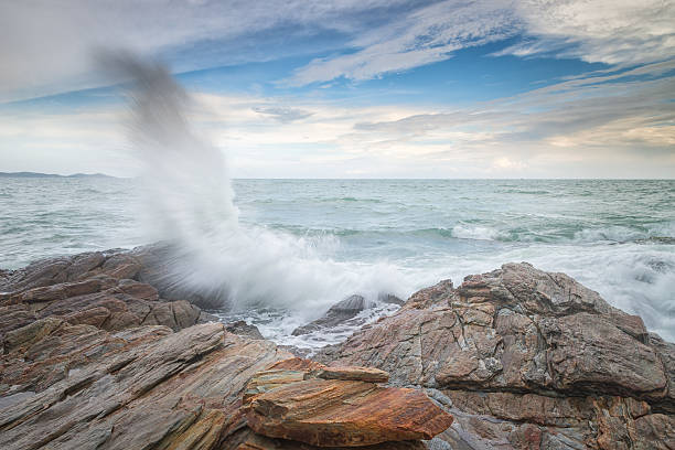 istock Huge Storm Surf ant Granite Mountain 519190584