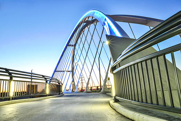 istock Modern New Lowry Bridge Walkway, Minneapolis. 519213162