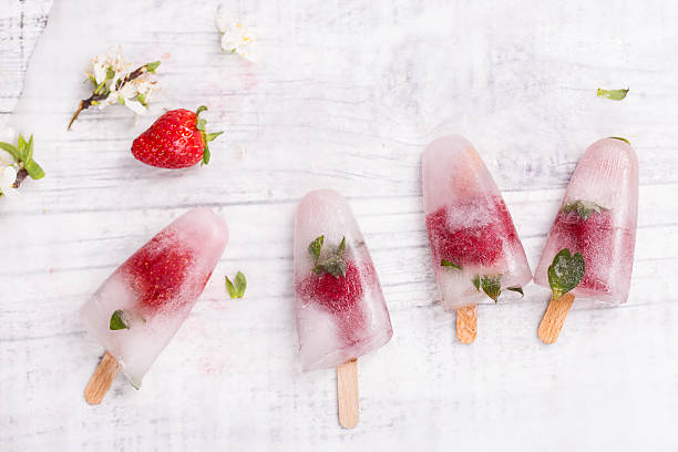 istock homemade strawberry ice pops 519220730