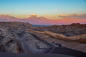 licancabur-vulkan-valle-de-la-luna-san-pedro-atacama-chile.jpg?b=1&s=170x170&k=20&c=wj2gMPwb87s3Po2GSrZ7QsccZIKdC8NgC33Bk1EkoV4=