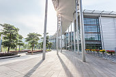moderne-architektur.jpg?b=1&s=170x170&k=20&c=NSzRkrWbOI5w4HRlrW-ppHK78VmrNSDxU1dAR4ojyxc=