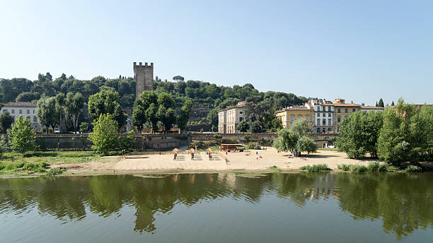 istock Arno River at Florence, Italy 519316630