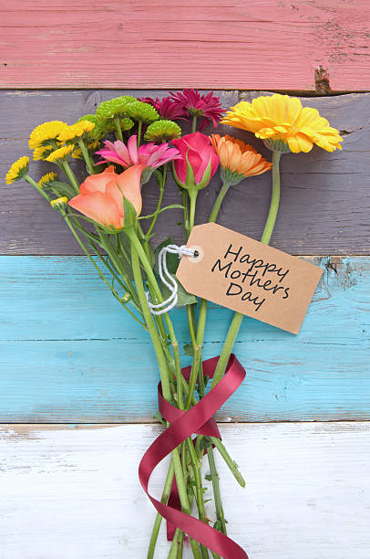 istock Mothers day gift flowers 519320918