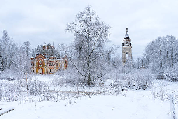 istock Winter view on Trinity Cathedral and belfry with snowdrift before 519336594