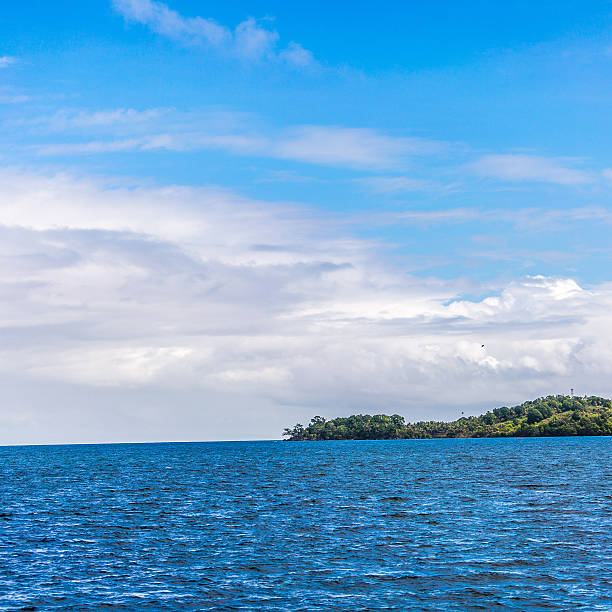 istock View of Tropical Island 519363434