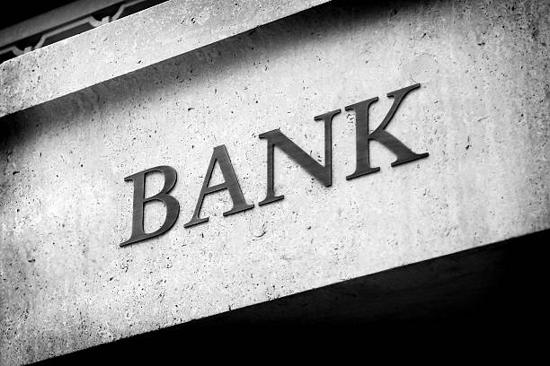istock Old Fashioned Bank Sign 519408617