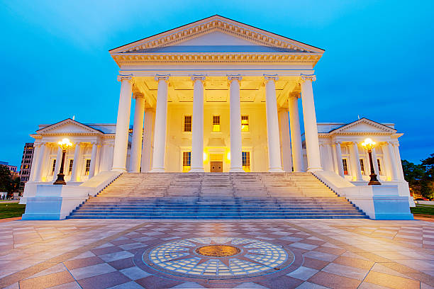 istock Virginia State Capitol In Richmond At Night 519423206