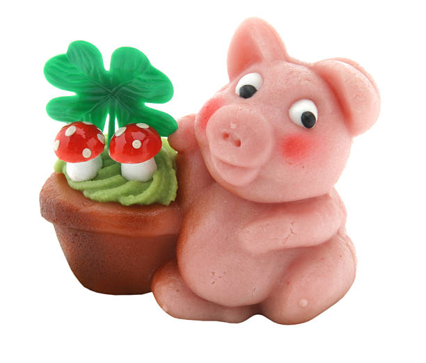 istock Lucky charm made of marzipan (New Year's Eve) 519435179