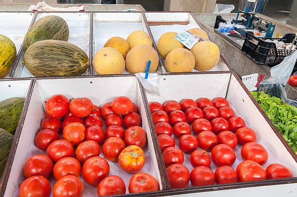 istock Fruits and vegetables market 519436851