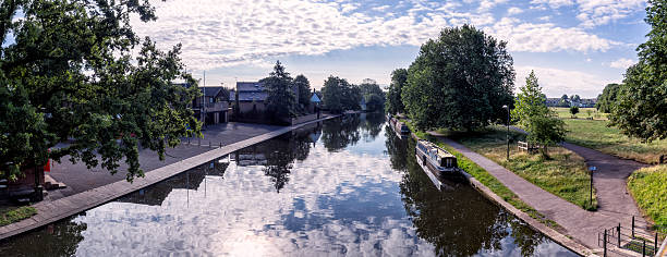 istock Narrow boat barge under the green trees in Cambridge 519438933