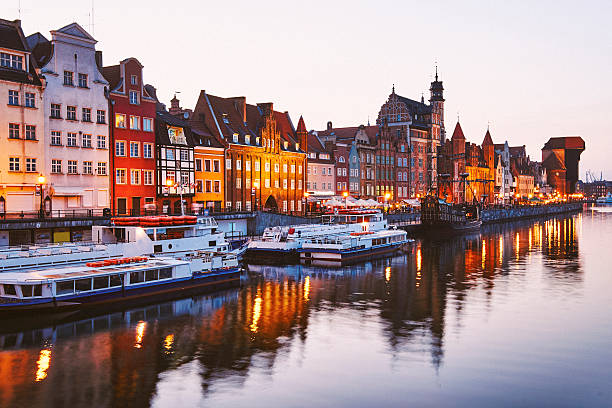 gdansk town the shore of the river motlawa - gdansk stok fotoğraflar ve resimler