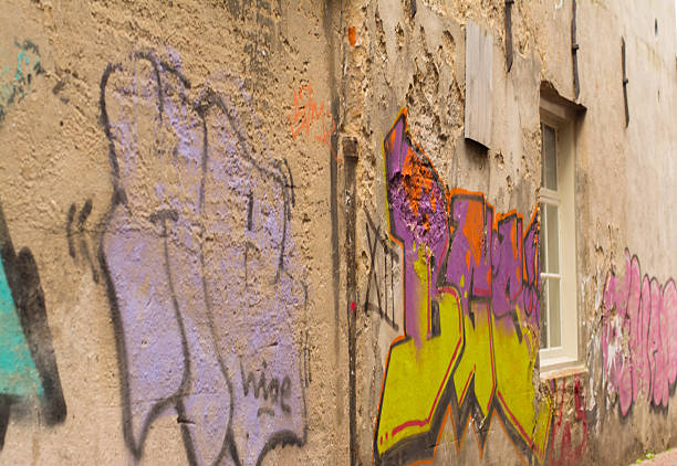 istock Graffiti in the city 519491523