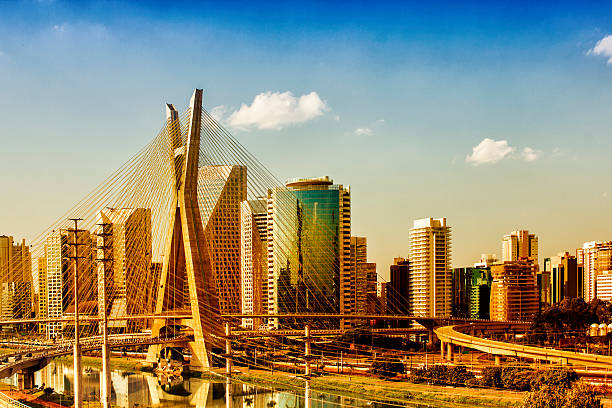 istock Famous cable-stayed bridge at Sao Paulo city. 519526342