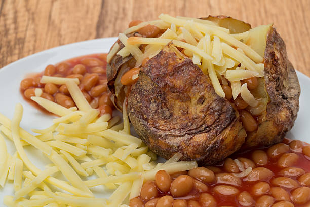 istock Jacket potato with baked beans and cheese 519529193