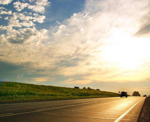 istock road route blur truck 519531577