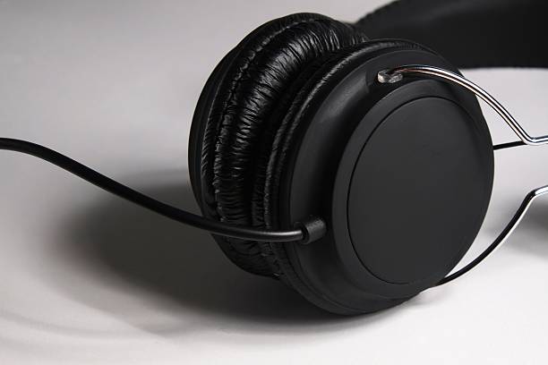 istock Cushioned Headphones Speakers 519543341