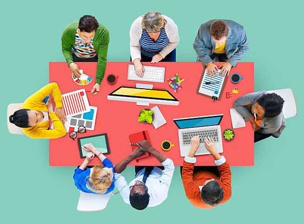 istock People Working in the Office Photos and Illustration 519548903