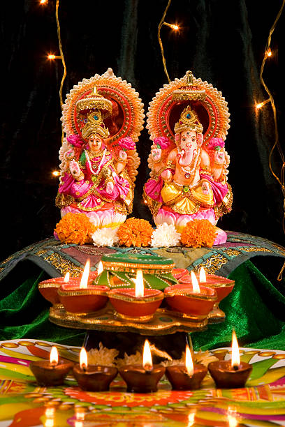 istock Hindu God Laxmi Ganesh 519556689