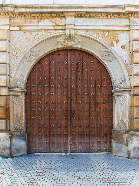istock Wooden door 519573997