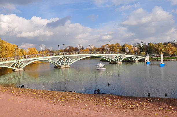 istock View of the bridge to Tsaritsyno. 519589261