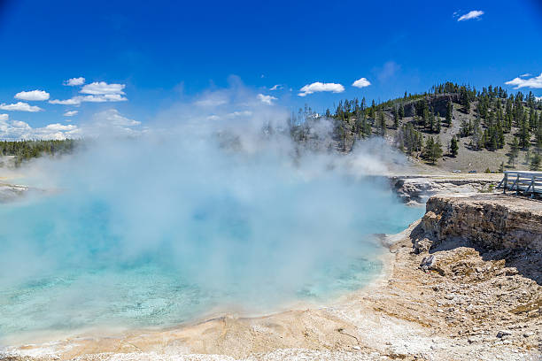 istock Yellowstone National Park 519591717