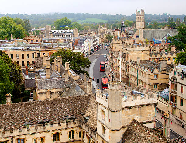 istock View of Oxford, England 519619325