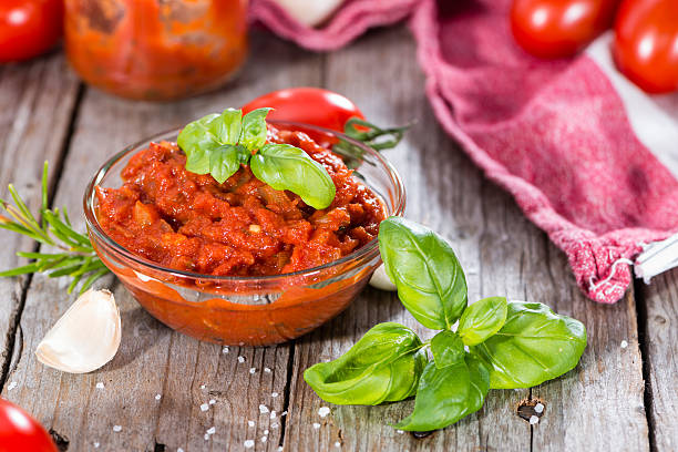 istock Portion of Tomato Sauce 519621983