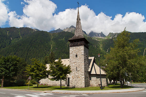 istock Church of Chamonix 519623313