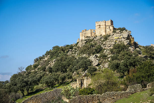 istock Castle at Belvis de Monroi, Estremadura, Spain 519649021
