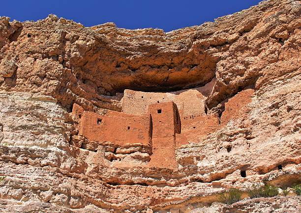 Montezuma Castle City built in the side of a cliff hopi culture photos stock pictures, royalty-free photos & images