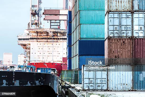 Container Hafen Stockfoto und mehr Bilder von Herstellendes Gewerbe - Herstellendes Gewerbe, Anlegestelle, Arbeiten