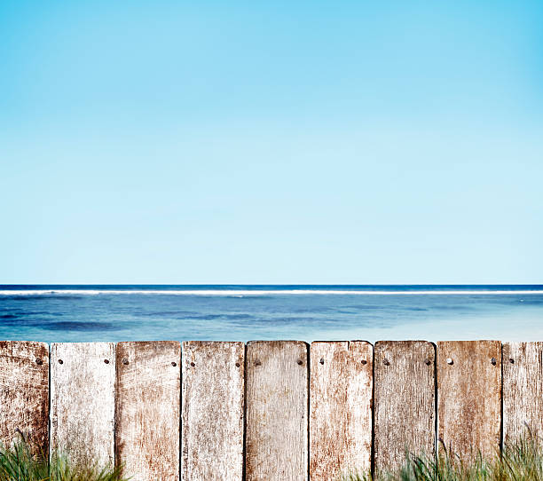 istock Wooden Fence by the Beach 519665023