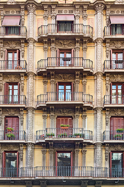 istock Tenement in La Ramblas, Barcelona 519684769