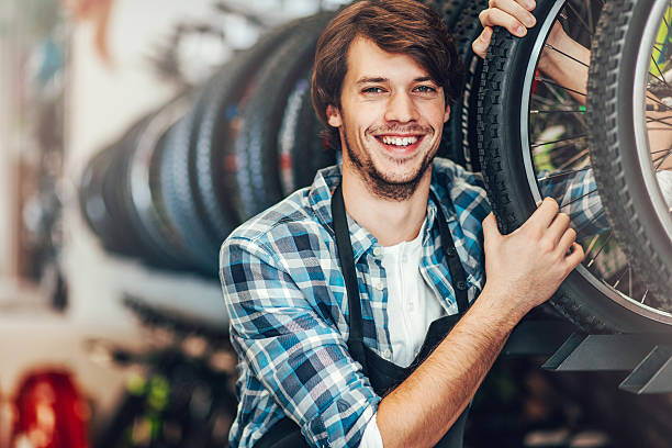 istock Working in a bike shop 519687516