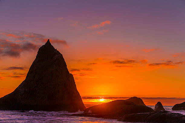 istock Martins beach near half moon bay at sunset 519689414
