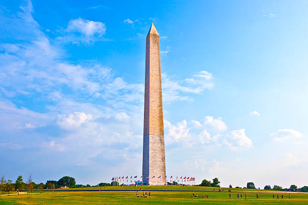 pomnik waszyngtona - washington dc monument sky cloudscape zdjęcia i obrazy z banku zdjęć