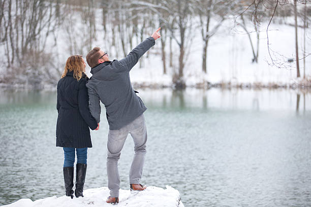 istock Couple at a lake in Winter 519711684