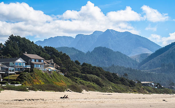 istock Cannon Beach, Oregon Coast, USA 519717188