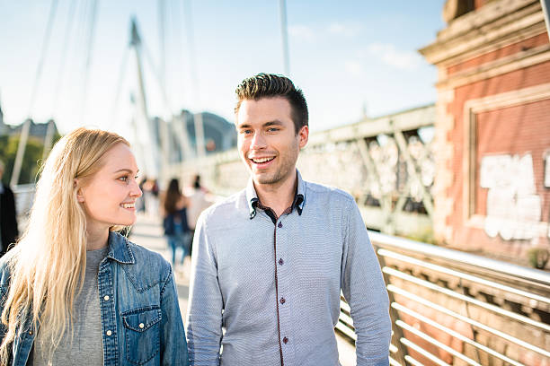 istock Couple take a selfie in London 519717798