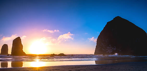 istock Cannon Beach Sunset, Oregon USA Tourism 519718006