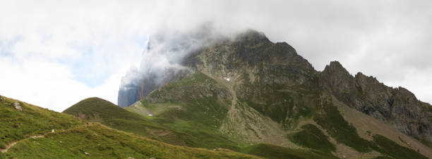 istock Midi D'ossau, mountains of the Pyrenees 519727727