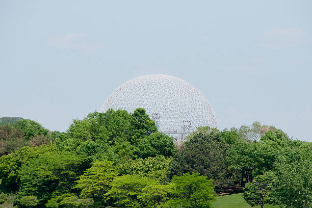 biosphère de montréal, canada - dome montreal geodesic dome built structure photos et images de collection