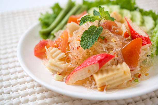 vermicelli Salada, Tailândia alimentos Salada de Macarrão e Salada spisy - fotografia de stock